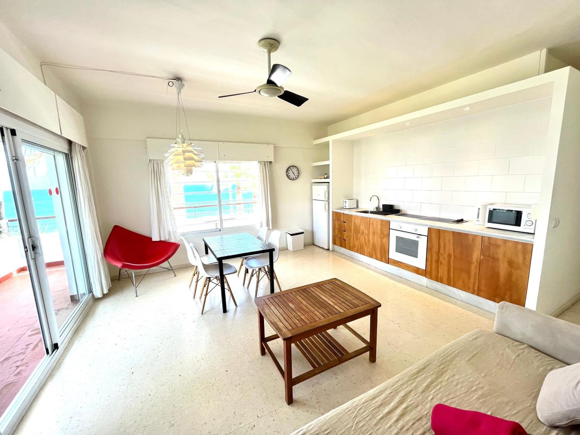 Apartamentos Playa Torrecilla Nerja Eksteriør billede