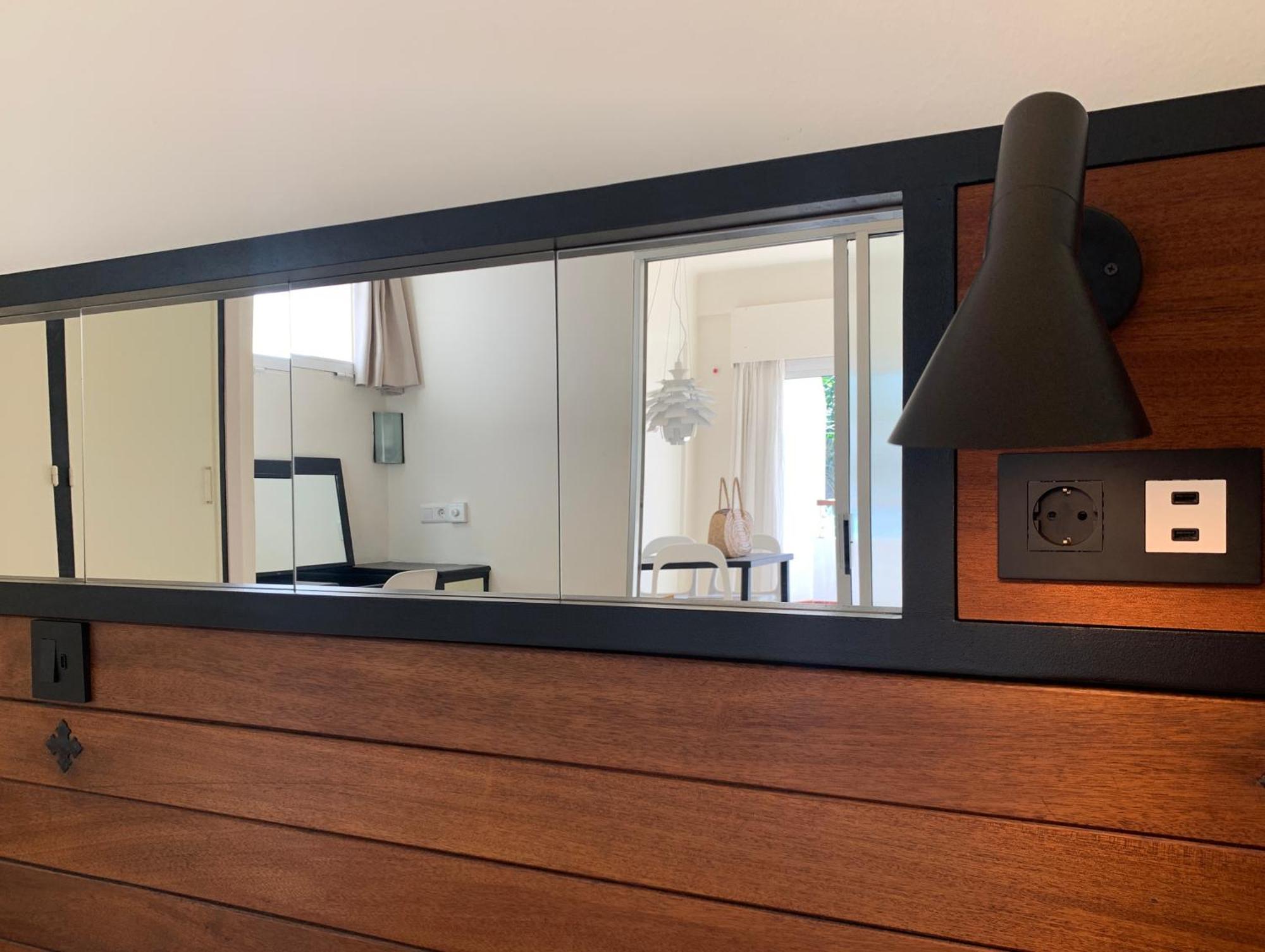 Apartamentos Playa Torrecilla Nerja Eksteriør billede