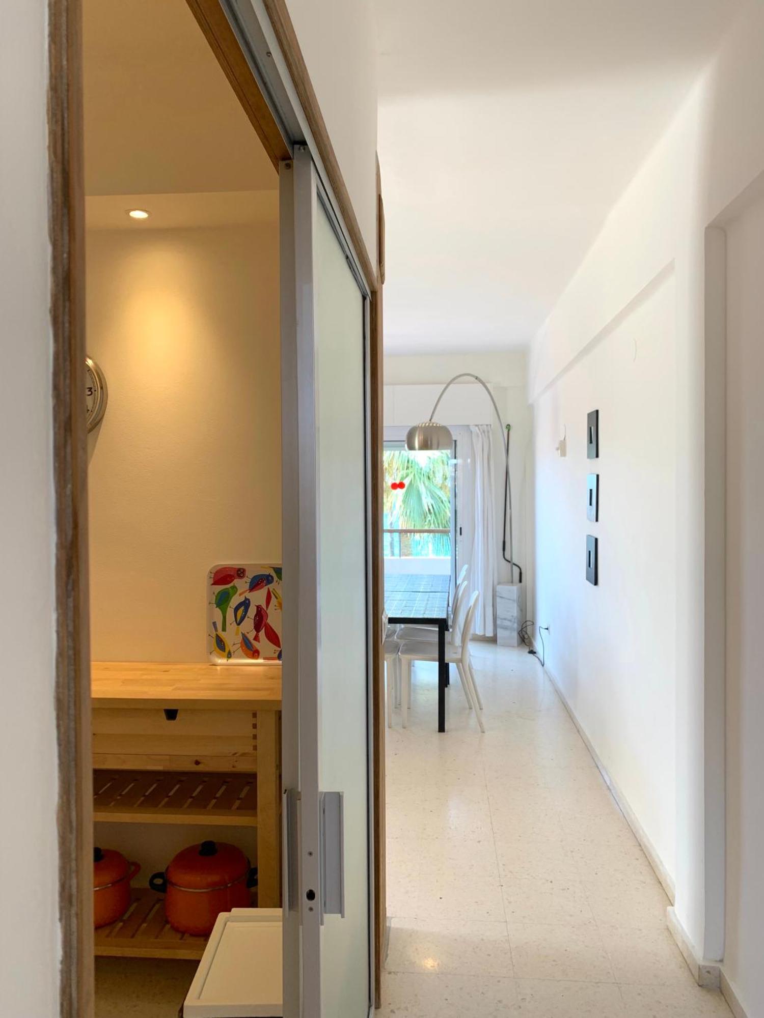 Apartamentos Playa Torrecilla Nerja Værelse billede