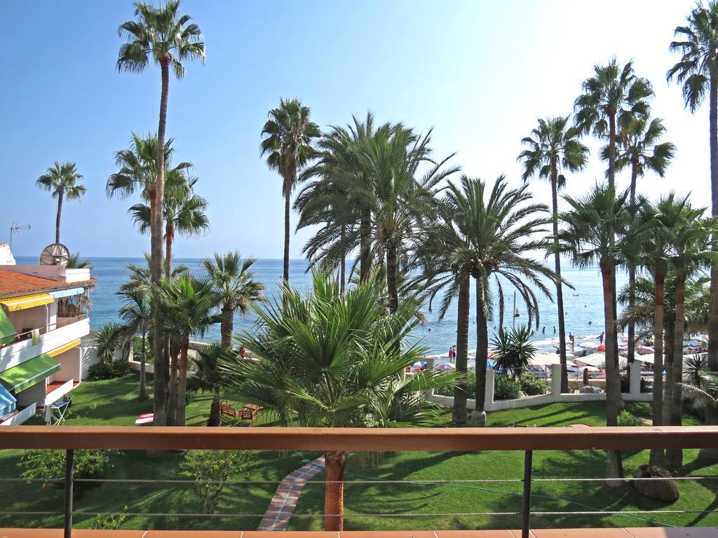 Apartamentos Playa Torrecilla Nerja Eksteriør billede