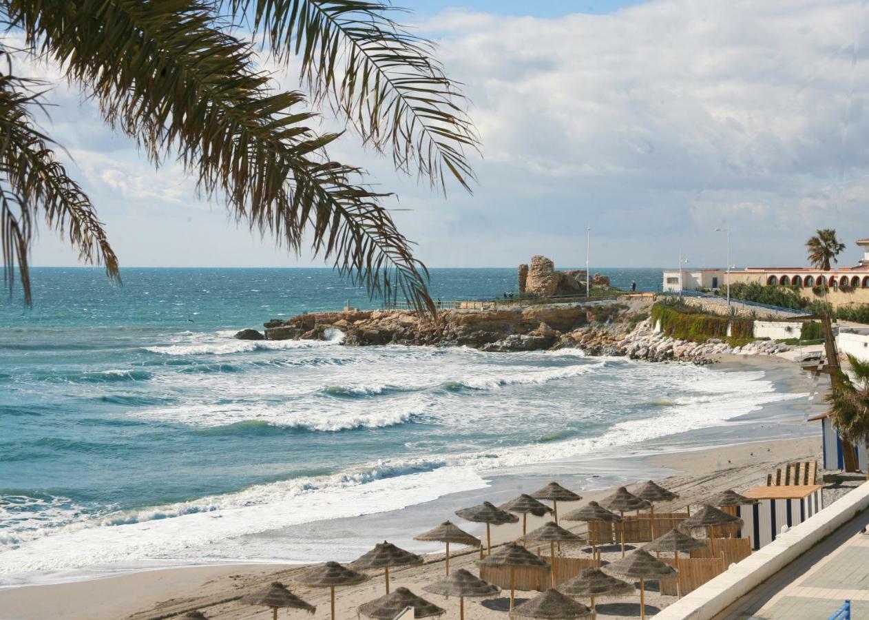 Apartamentos Playa Torrecilla Nerja Eksteriør billede